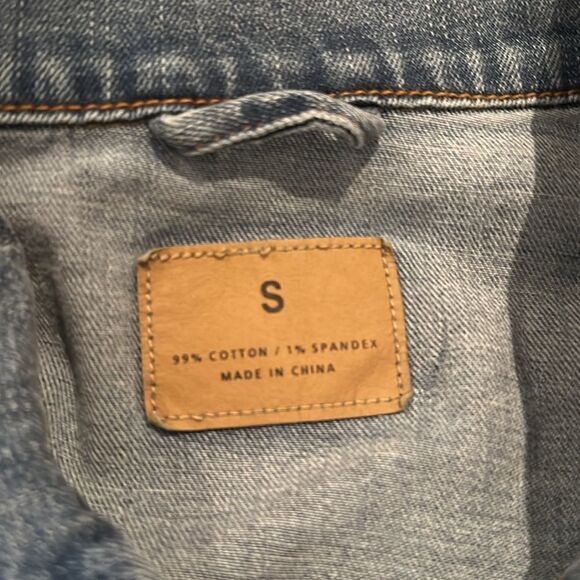 Denim cotton jean jacket western style book & hat appliqué pads size small - Picture 2 of 9